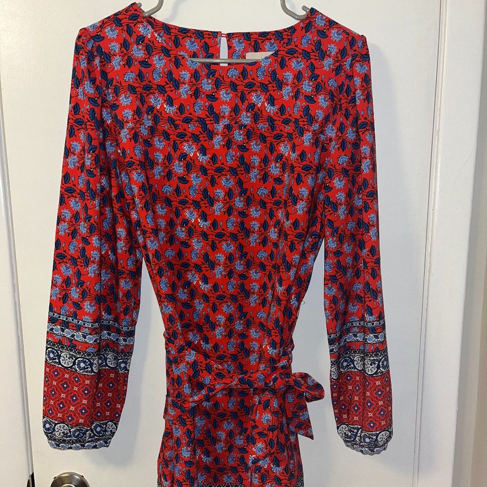 LOFT Size M 6-8 Long Sleeve Dress